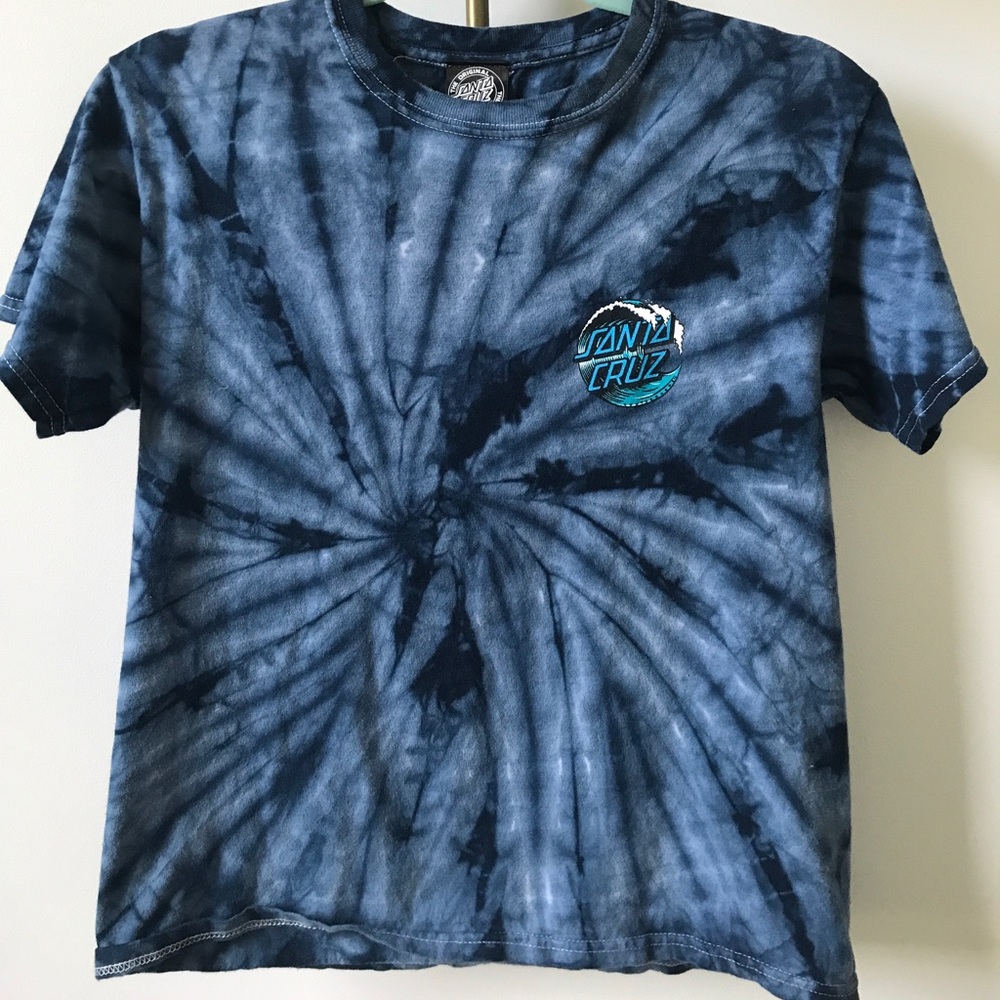Santa Cruz tee